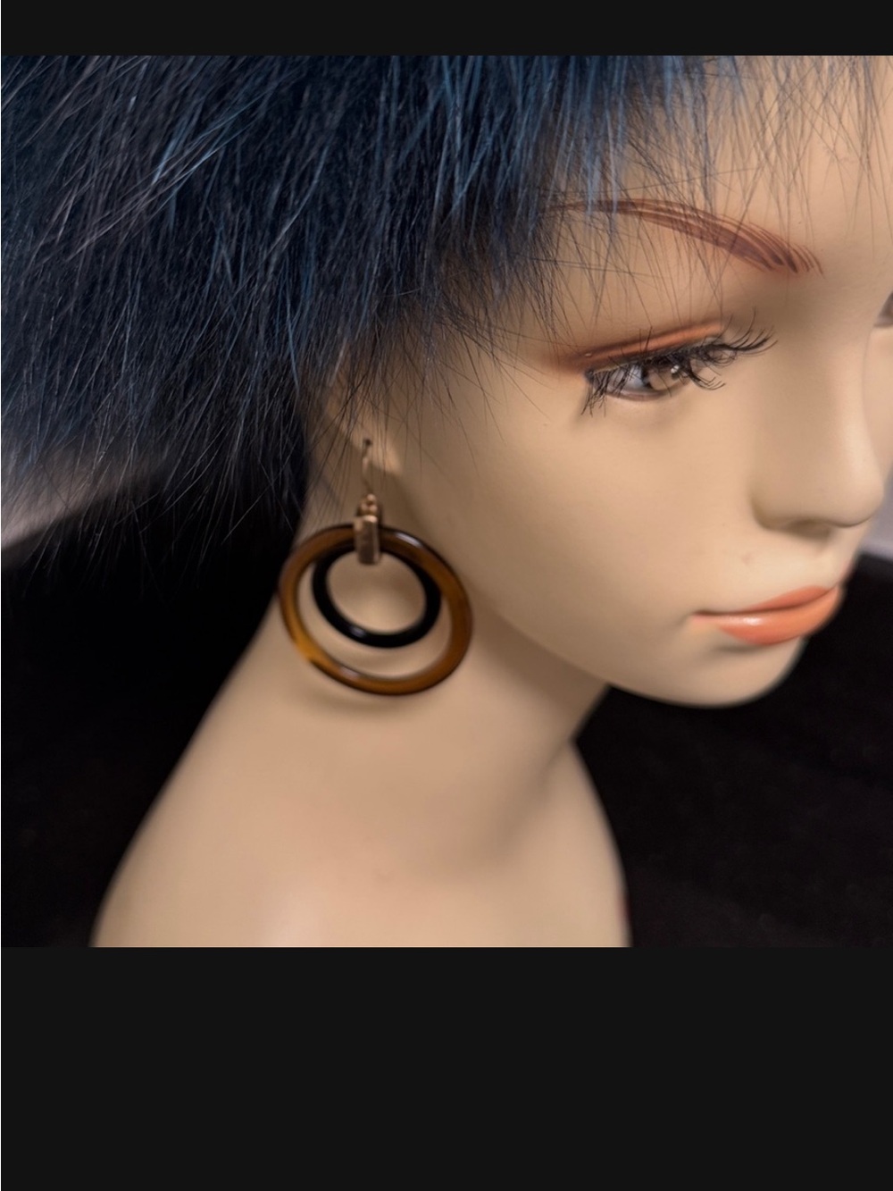 Kenneth Cole “ KC” doorknoker  dange drop Earrings